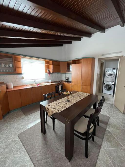 The Penthouse Kastoria Apartment Exterior photo